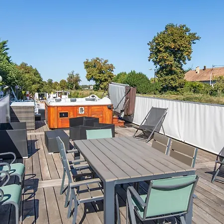 Πλωτό κατάλυμα La Peniche Κολμάρ