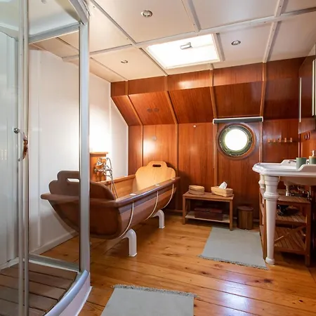 Πλωτό κατάλυμα La Peniche Κολμάρ