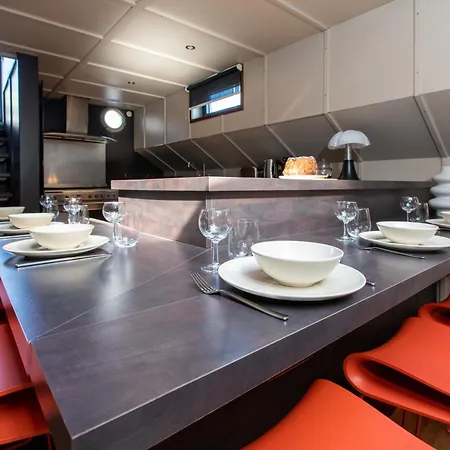 Πλωτό κατάλυμα La Peniche Κολμάρ