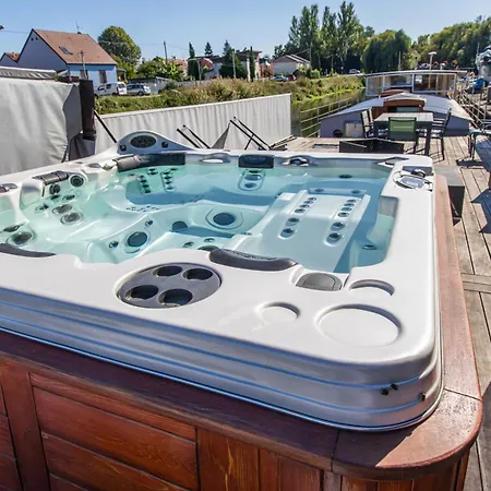 La Peniche Πλωτό κατάλυμα