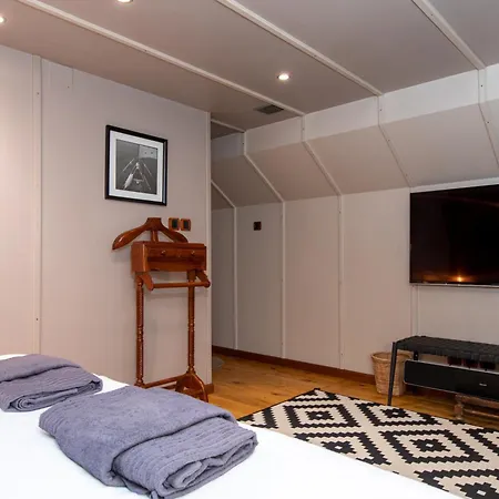 La Peniche Πλωτό κατάλυμα *